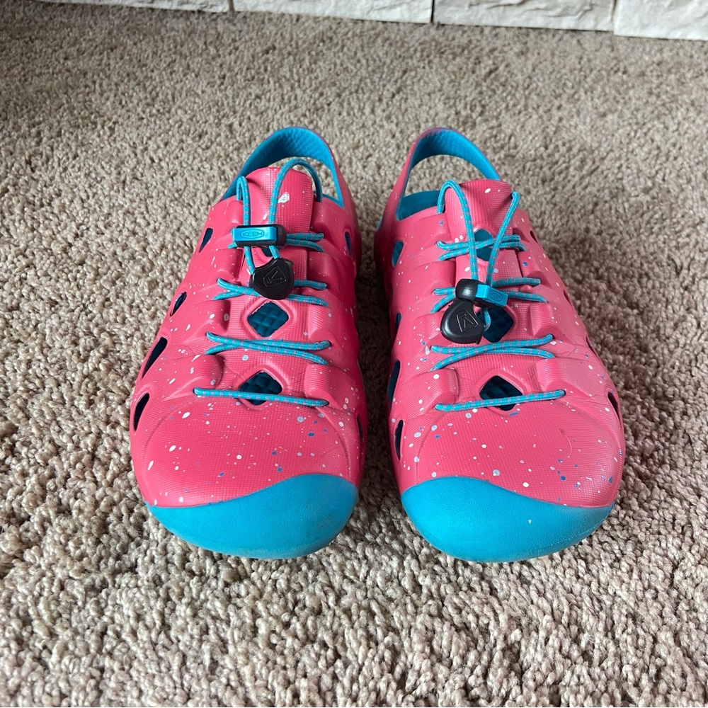 KEEN size 3 Pink and Blue Shoes